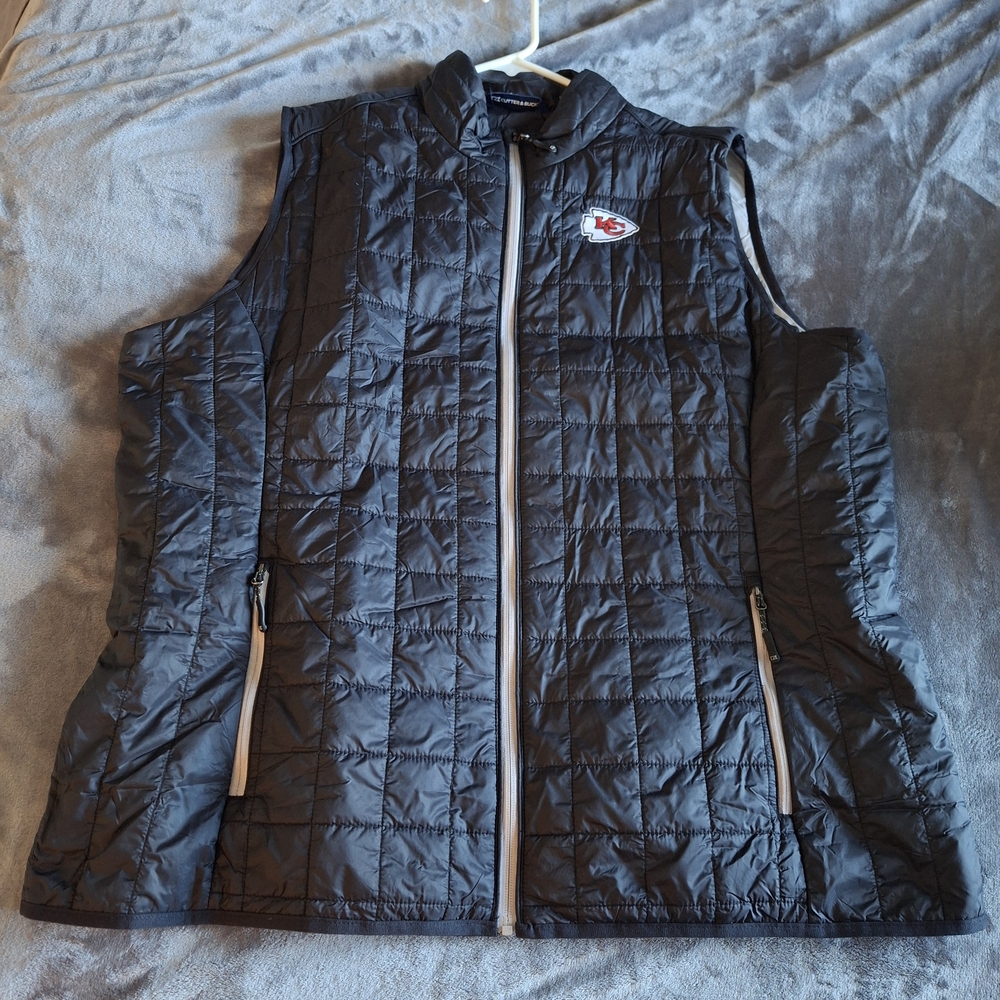 Cutter & Buck Black Quilted Vest- KC Chiefs